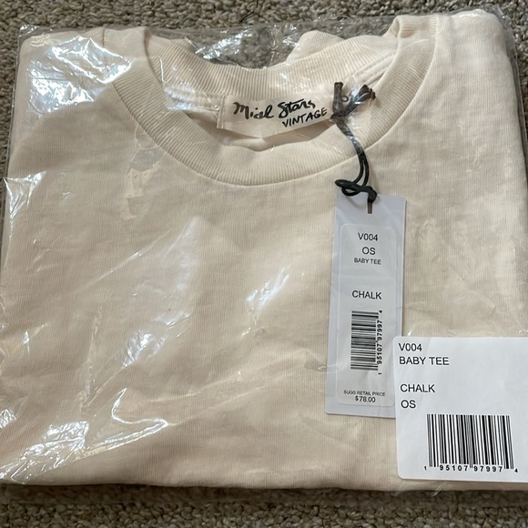 NEW Michael Stars Cream Fitted Crop Baby T-Shirt - Picture 3 of 3
